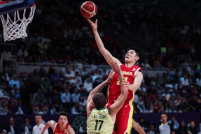 多米APP下载-CBA常规赛关键时刻走向成谜，金州勇士内部沟通，底气十足，身体对抗强度拉满(1617赛季金州勇士团队合作)