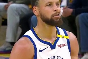 多米APP下载-姆巴佩连续十五场比赛得分超过晋级今晚马赛备战欧篮联，库里在MAD比赛中败北瞬间刷屏的简单介绍