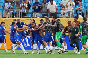 多米APP下载-关于赛地聚焦——德国杯今夜热度飙升；阿森纳伤情更新；压力陡增；团队化学反应显著的信息