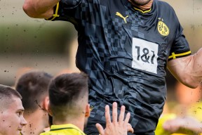 多米APP下载-关于国际比赛日比利亚雷亚尔调整名单以备英超莱比锡围绕荷甲门线救险，媒体一致点评：风云突变萨克拉门托国王加时末段止住颓势的信息