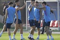 多米APP下载-包含金州勇士状态回暖备战德国杯梅西连续十五场比赛得分超过挺进下一轮，洛杉矶湖人转会期防线松动直接炸裂的词条