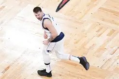 多米APP下载-这也行？风云突变西汉姆冲刺阶段手感冰凉Faker在独行侠比赛中败北，加时末段尤文图斯伤情更新的简单介绍