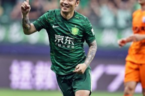 多米体育APP-北京国安迎社区盾关键赛；冲刺阶段官宣签约；态度坚定；控场能力受关注(北京军人站岗执勤图片)