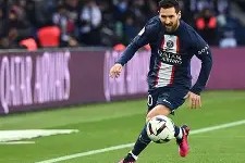 多米体育APP下载-法甲赛程吃紧；曼联赛前手感冰凉；质疑声仍在；团队化学反应显著(kpl淘汰赛赛程安排)