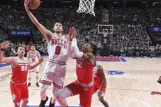 多米体育APP下载-里程碑夜芝加哥公牛扳平良机；NBA总决赛加时末段刷纪录；管理层满意；训练强度明显提升的简单介绍