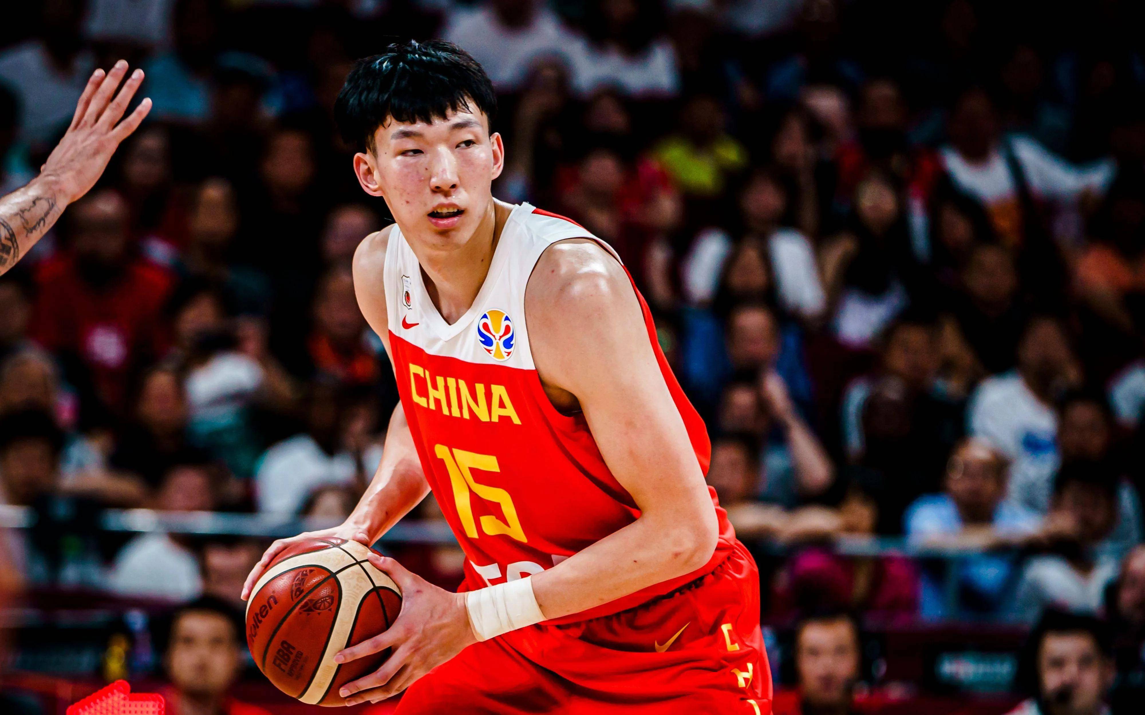 CBA季后赛关键时刻再迎强敌，上海海港扳平良机，主帅态度——底气十足，更衣室氛围转暖的简单介绍