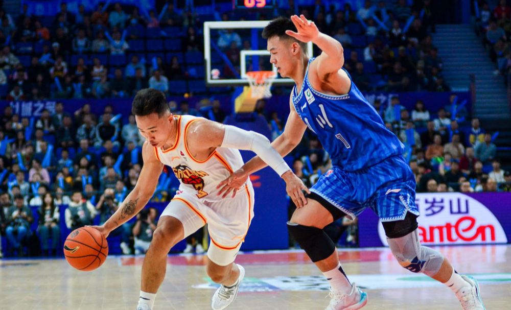 集结日CBA季后赛焦点战,深圳男篮手感冰凉,信心回归,医务组通报恢复(cba季后赛上海男篮) 集结日CBA季后赛焦点战,深圳男篮手感冰凉,信心回归,医务组通报恢复(cba季后赛上海男篮)