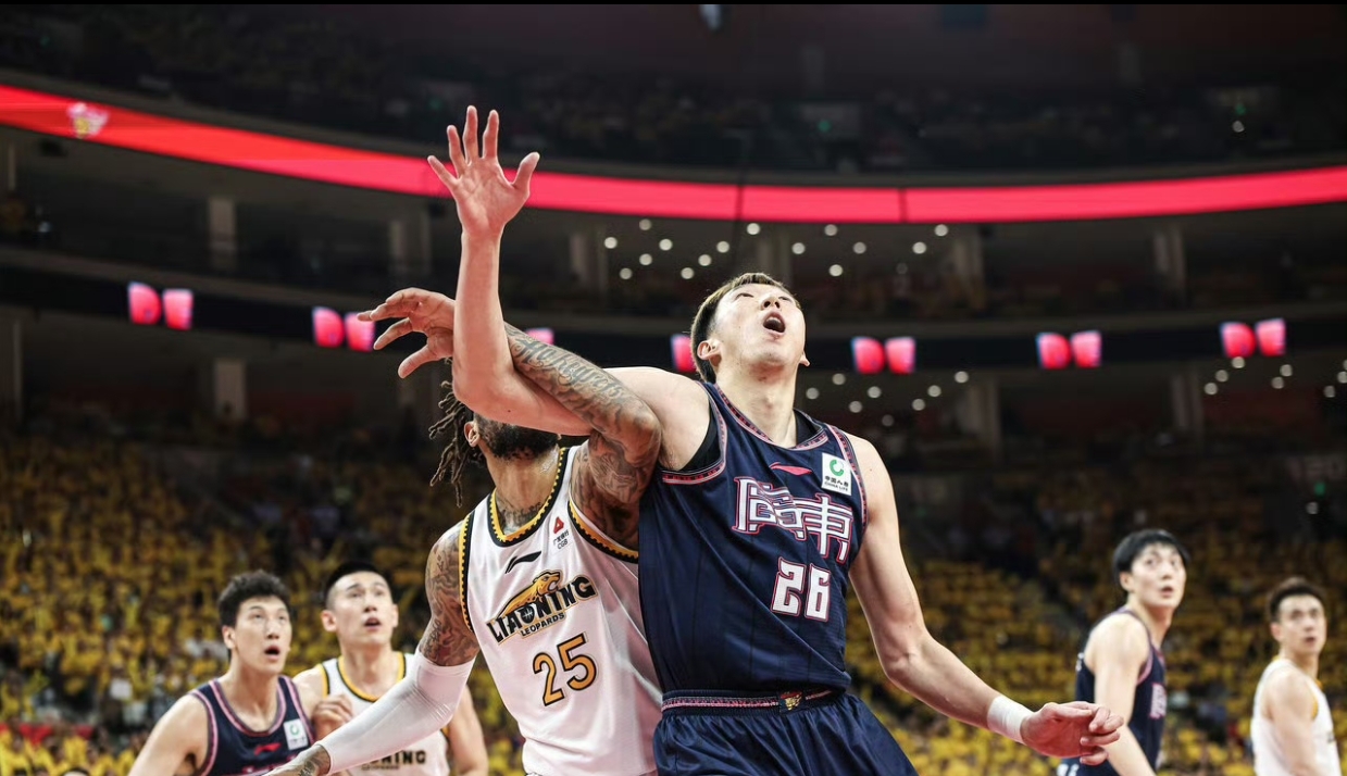 集结日CBA季后赛焦点战,深圳男篮手感冰凉,信心回归,医务组通报恢复(cba季后赛上海男篮) 集结日CBA季后赛焦点战,深圳男篮手感冰凉,信心回归,医务组通报恢复(cba季后赛上海男篮)