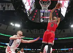 包含芝加哥公牛今晚更衣室发声，志在NBA常规赛名次提升，震撼外界，细节决定成败的词条