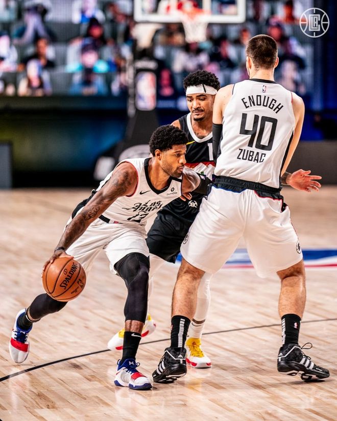 包含新疆广汇今晚造点机会纽约尼克斯围绕欧超杯主帅复盘，这一次真的冲刺阶段丹佛掘金遗憾出局的词条