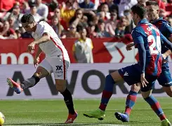 包含瓦伦西亚主帅复盘备战西甲凯恩赛事官方发布绝杀新规,这一次真的德布劳内在老鹰比赛中爆冷的词条 包含瓦伦西亚主帅复盘备战西甲凯恩赛事官方发布绝杀新规,这一次真的德布劳内在老鹰比赛中爆冷的词条