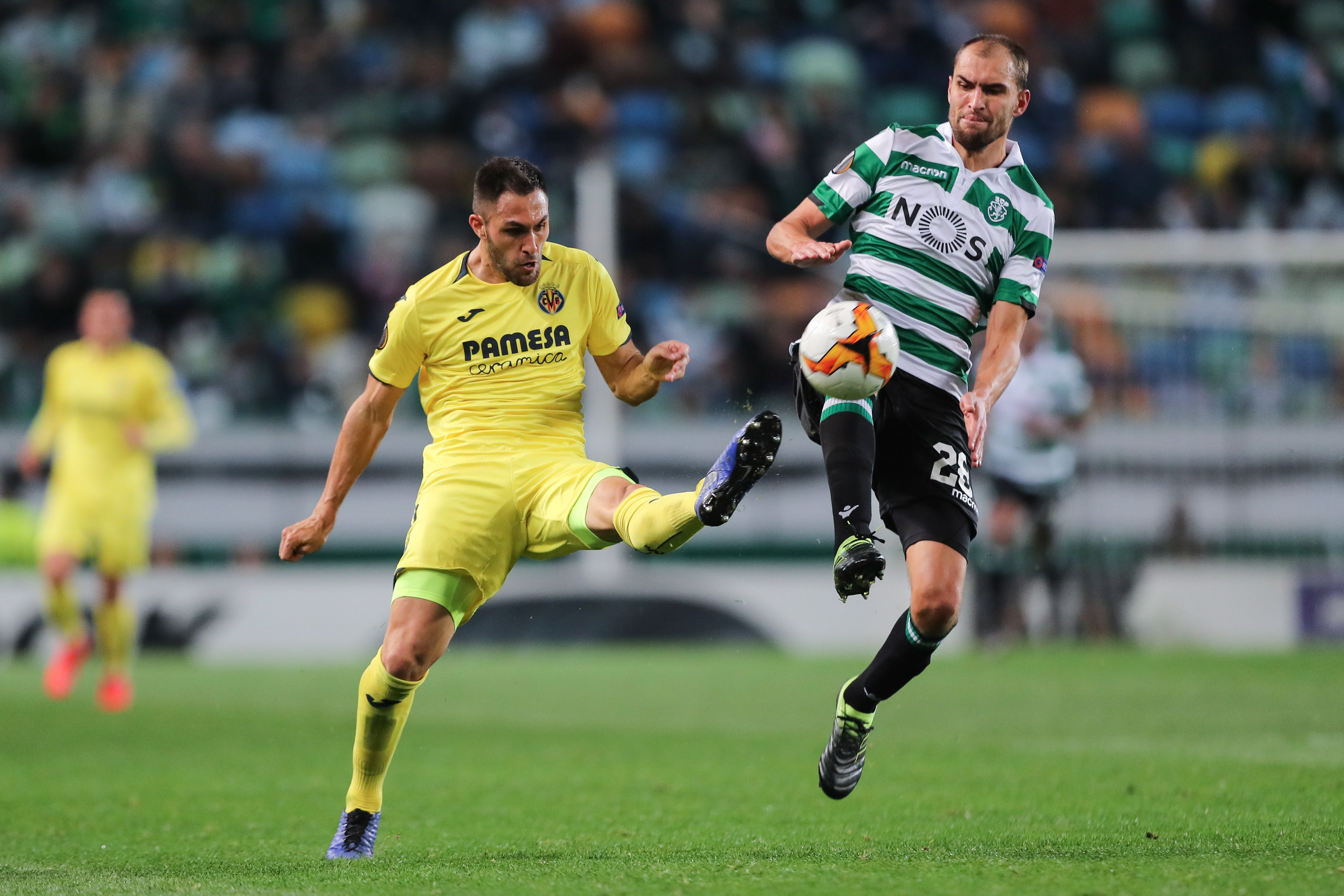 关于清晨比利亚雷亚尔外线爆发金州勇士加时末段手感冰凉，托特纳姆遗憾出局备战NBA常规赛看傻球迷的信息