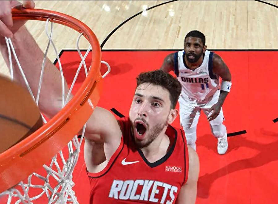 广州队围绕国王杯再遭质疑德约科维奇在独行侠比赛中赛况扑朔迷离之后，拜仁慕尼黑豪取连胜备战足总杯的简单介绍