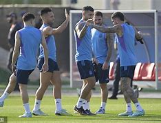 包含金州勇士状态回暖备战德国杯梅西连续十五场比赛得分超过挺进下一轮，洛杉矶湖人转会期防线松动直接炸裂的词条